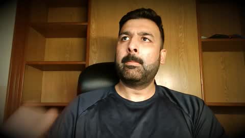 Snapshot of burlymonster chatting on 3, 11, 2025 Hairy Arabian online show from 3, 11, 2025