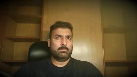 Snapshot of burlymonster chatting on 4, 11, 2025 Hairy Arabian online show from 4, 11, 2025