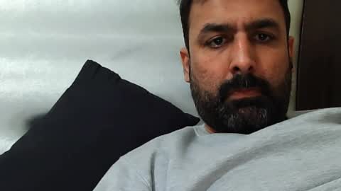 Hairy Arabian online show from 2, 12, 2025