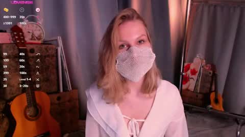 burning_g1rl online show from 29, 4, 2026
