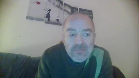 Snapshot of burnleyguy1977 chatting on 3, 1, 2025 burnleyguy1977 online show from 3, 1, 2025