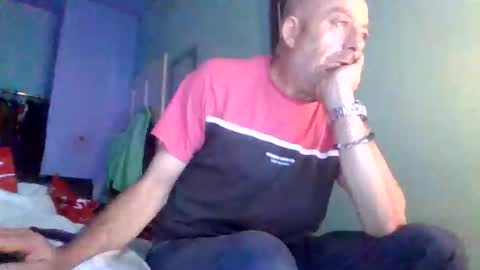 burnleyguy1977 online show from 6, 6, 2026