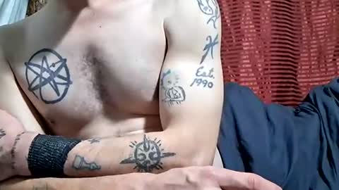 Buster18Hymen online show from 30, 10, 2025