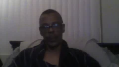 Busturgutzgd1 online show from 3, 12, 2024