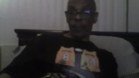 Busturgutzgd1 online show from 30, 12, 2024