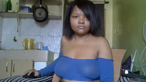 busty kenzi online show from 10, 1, 2025