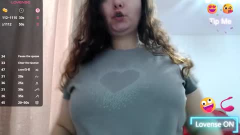 Snapshot of bustyemma chatting on 18, 3, 2026 Emma online show from 18, 3, 2026