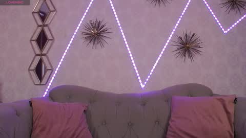 Snapshot of bustyeva_ chatting on 19, 9, 2025      online between 6AM and 2PM EET almost everyday. online show from 19, 9, 2025