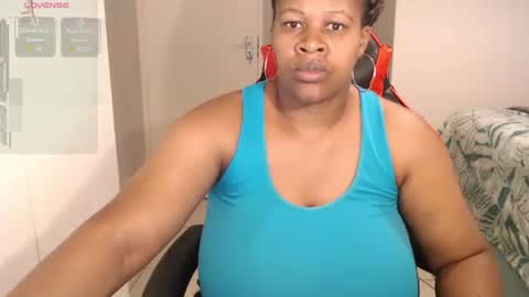 Snapshot of bustylisa85 chatting on 11, 1, 2025 lisa online show from 11, 1, 2025
