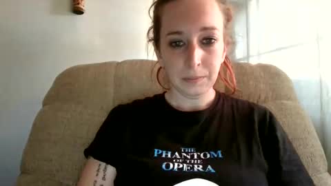 Snapshot of butcherbaby92 chatting on 6, 11, 2025 butcherbaby online show from 6, 11, 2025