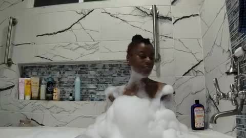 Goddess online show from 25, 11, 2025