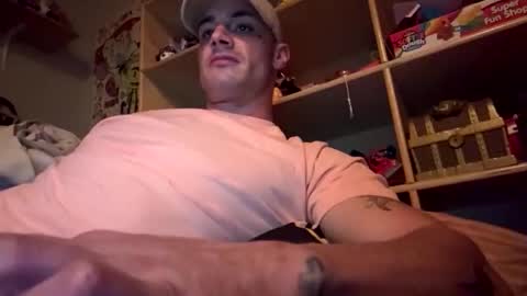 Snapshot of butt_cheek_billy chatting on 14, 11, 2025 butt_cheek_billy online show from 14, 11, 2025