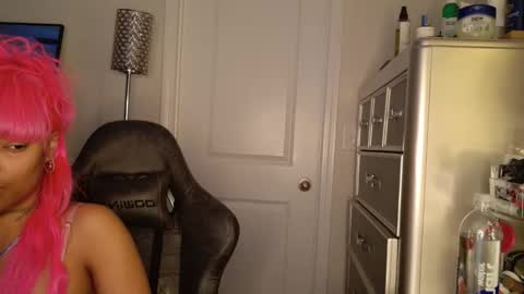 butterfly booty online show from 6, 2, 2026