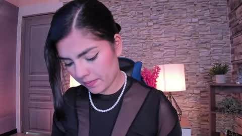 Lia Butterfly  online show from 15, 5, 2026