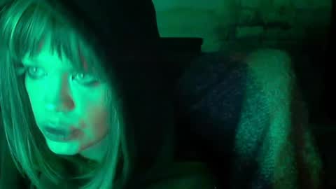 Snapshot of butytoy chatting on 27, 2, 2025 butytoy online show from 27, 2, 2025