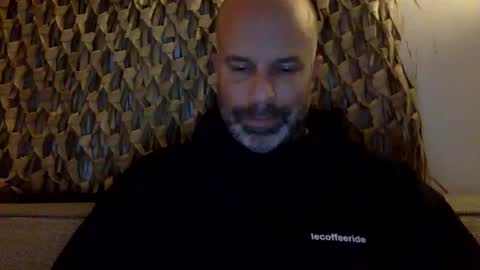 Snapshot of buurman1982isback chatting on 18, 12, 2025 buurman1982isback online show from 18, 12, 2025