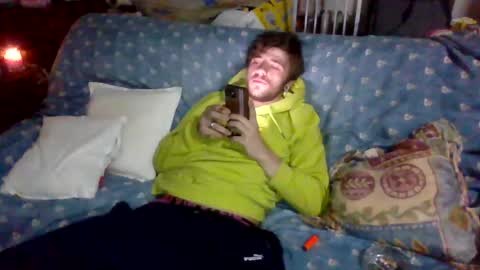 Snapshot of c2cv33x chatting on 14, 2, 2025 tu papii online show from 14, 2, 2025