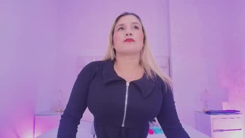 Snapshot of c_fox_ chatting on 17, 3, 2026 Carolina online show from 17, 3, 2026