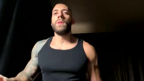 Snapshot of c_o_n_q_u_e_r chatting on 30, 9, 2025 CQ online show from 30, 9, 2025