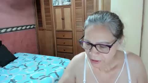 Snapshot of caarlaa_69 chatting on 2, 2, 2025 caarlaa_69 online show from 2, 2, 2025