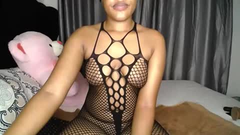 Snapshot of cadercey_kimmy01 chatting on 18, 2, 2025 EVA online show from 18, 2, 2025