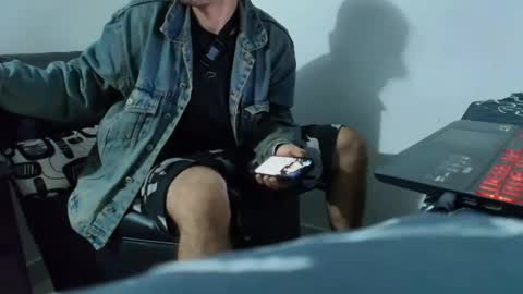 Snapshot of cadisfacul chatting on 7, 1, 2026 L96 online show from 7, 1, 2026