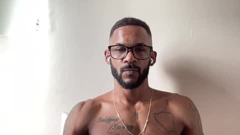 Snapshot of caiobyfranco chatting on 21, 2, 2026 Caio Franco online show from 21, 2, 2026