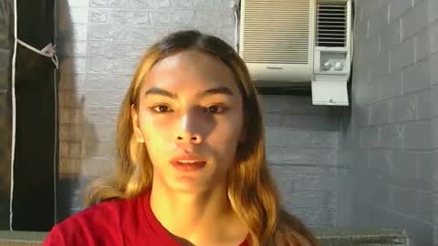 caitessa_bellemoir online show from 28, 5, 2026