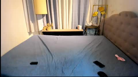 Snapshot of caitlyn_nuty chatting on 2, 11, 2025 C A I T L Y N online show from 2, 11, 2025