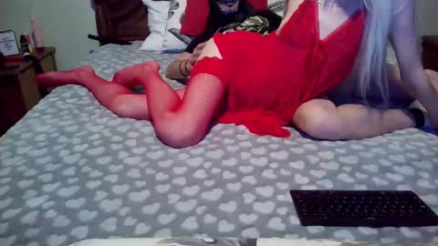 Snapshot of caitlyn_zack chatting on 3, 11, 2025 Caitlyn and Zack online show from 3, 11, 2025