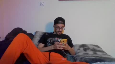 Snapshot of cal_xxx chatting on 16, 9, 2025 Cal XXX online show from 16, 9, 2025