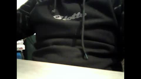 Snapshot of caldoski chatting on 15, 10, 2025 caldoski online show from 15, 10, 2025