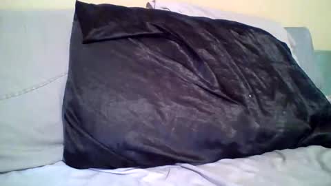 Caligurl   Queen    Head Fluffer In Charge  Goddess of Cocktease   Mistress of Holes online show from 27, 2, 2025