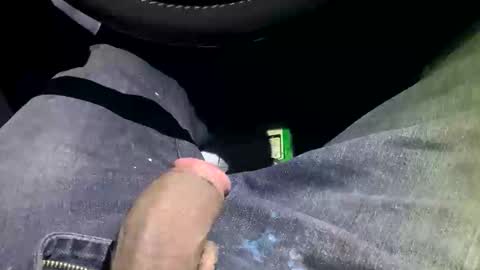 Snapshot of calisguitar chatting on 10, 1, 2026 Calisguitar online show from 10, 1, 2026