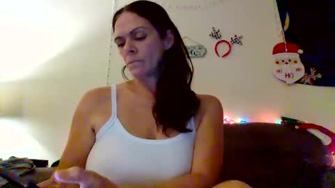 Calli online show from 2, 1, 2025
