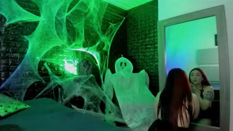 Snapshot of calliope_dark chatting on 24, 10, 2025 calliope_dark online show from 24, 10, 2025