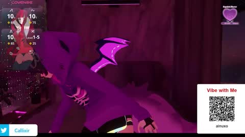 Snapshot of callixir chatting on 12, 10, 2025 Callixir online show from 12, 10, 2025