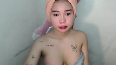 Snapshot of callme_remaxxx7 chatting on 28, 2, 2026 Rema online show from 28, 2, 2026