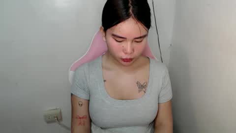 Snapshot of callme_remaxxx7 chatting on 13, 3, 2026 Rema online show from 13, 3, 2026