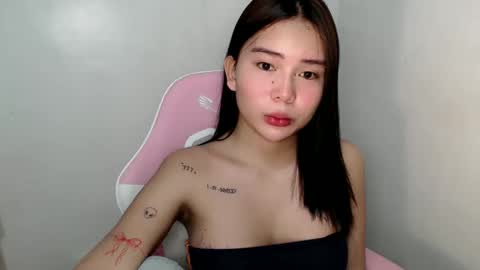 Snapshot of callme_remaxxx7 chatting on 29, 3, 2026 Rema online show from 29, 3, 2026