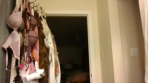 Snapshot of callmebabyt chatting on 21, 9, 2025 callmebabyt online show from 21, 9, 2025