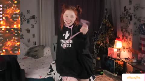 Snapshot of callmeeffy chatting on 5, 1, 2025 Effyblonde   follow my telegram channel for more content3 online show from 5, 1, 2025