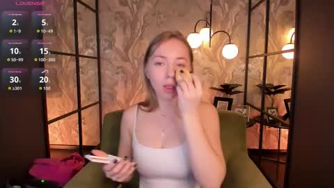 Nora online show from 7, 11, 2025