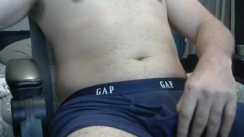 Snapshot of callmeroger33 chatting on 11, 11, 2025 callmeroger33 online show from 11, 11, 2025