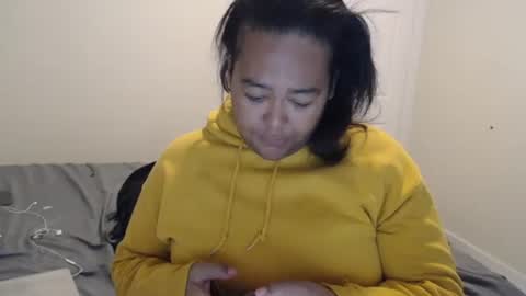 Snapshot of cals9x chatting on 13, 10, 2025 camzxoxox online show from 13, 10, 2025