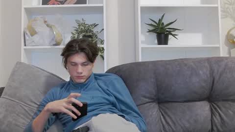 Snapshot of calvin_cay chatting on 31, 1, 2025 Calvin online show from 31, 1, 2025