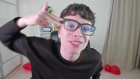 Snapshot of calvin_loves_you chatting on 15, 2, 2025 Hey I am Calvin  online show from 15, 2, 2025