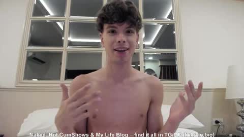 Snapshot of calvin_loves_you chatting on 26, 9, 2025 Hey I am Calvin  online show from 26, 9, 2025
