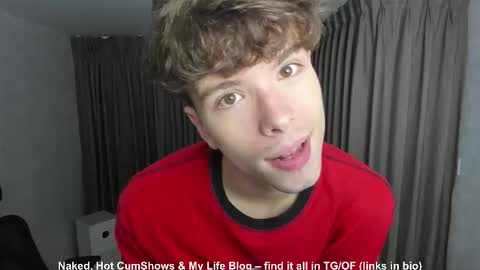 Snapshot of calvin_loves_you chatting on 10, 10, 2025 Hey I am Calvin  online show from 10, 10, 2025