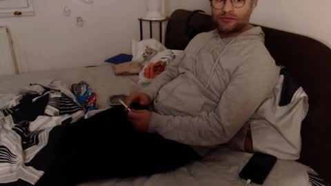 Calvinjohnlad online show from 10, 11, 2025